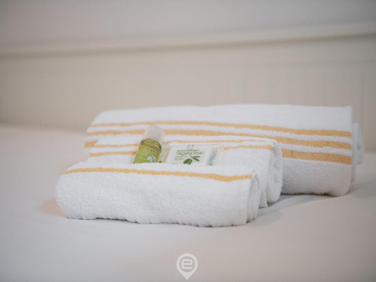White Gold Apartment 卡利亚里 外观 照片