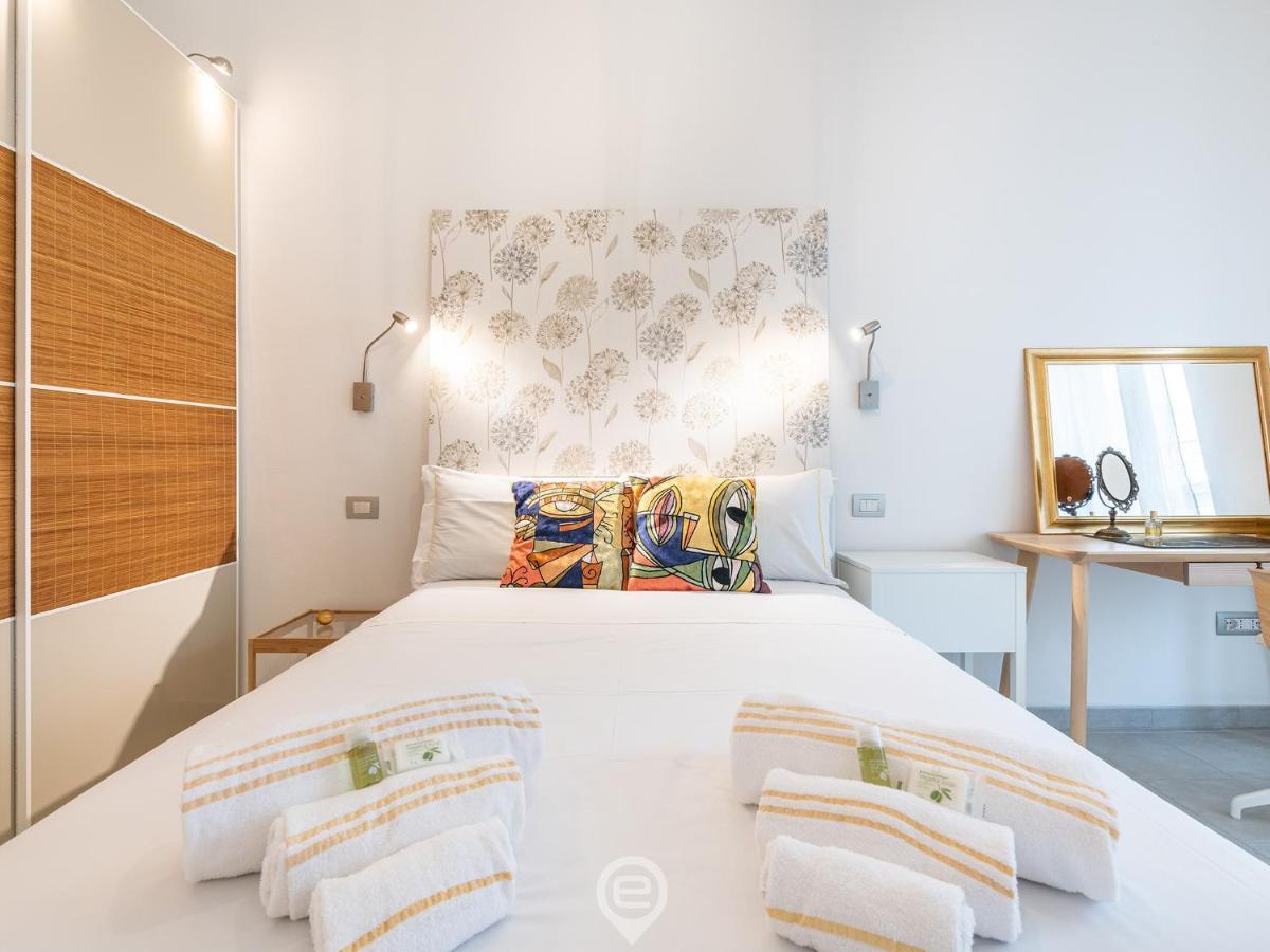 White Gold Apartment 卡利亚里 外观 照片